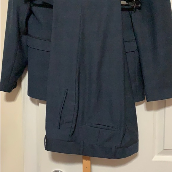 Boys Sergio Cerruti 2 piece suit - Picture 4 of 7